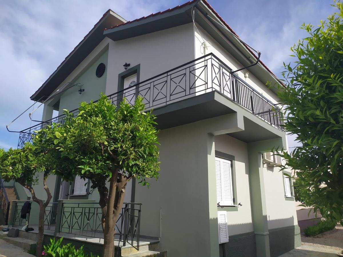 Nymphes Apartments Selianitika Ngoại thất bức ảnh