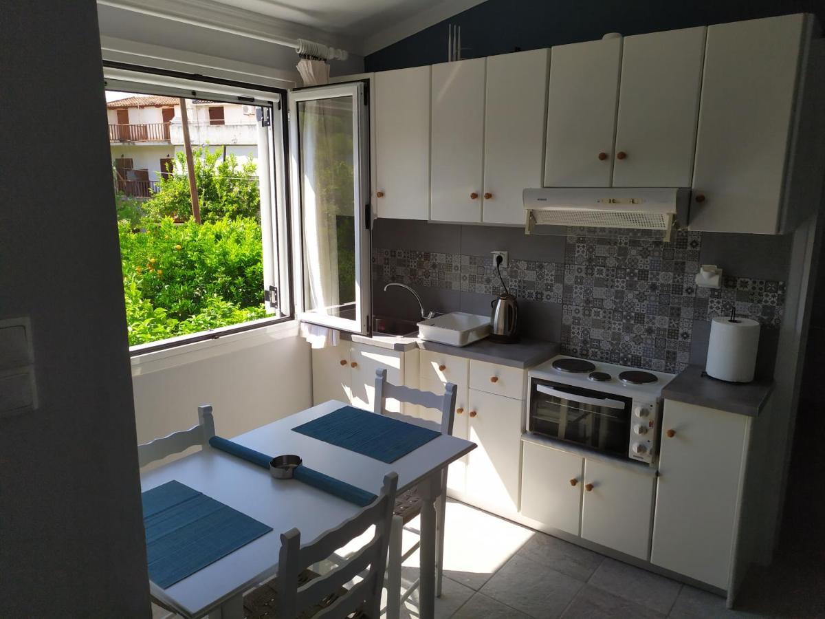 Nymphes Apartments Selianitika Ngoại thất bức ảnh